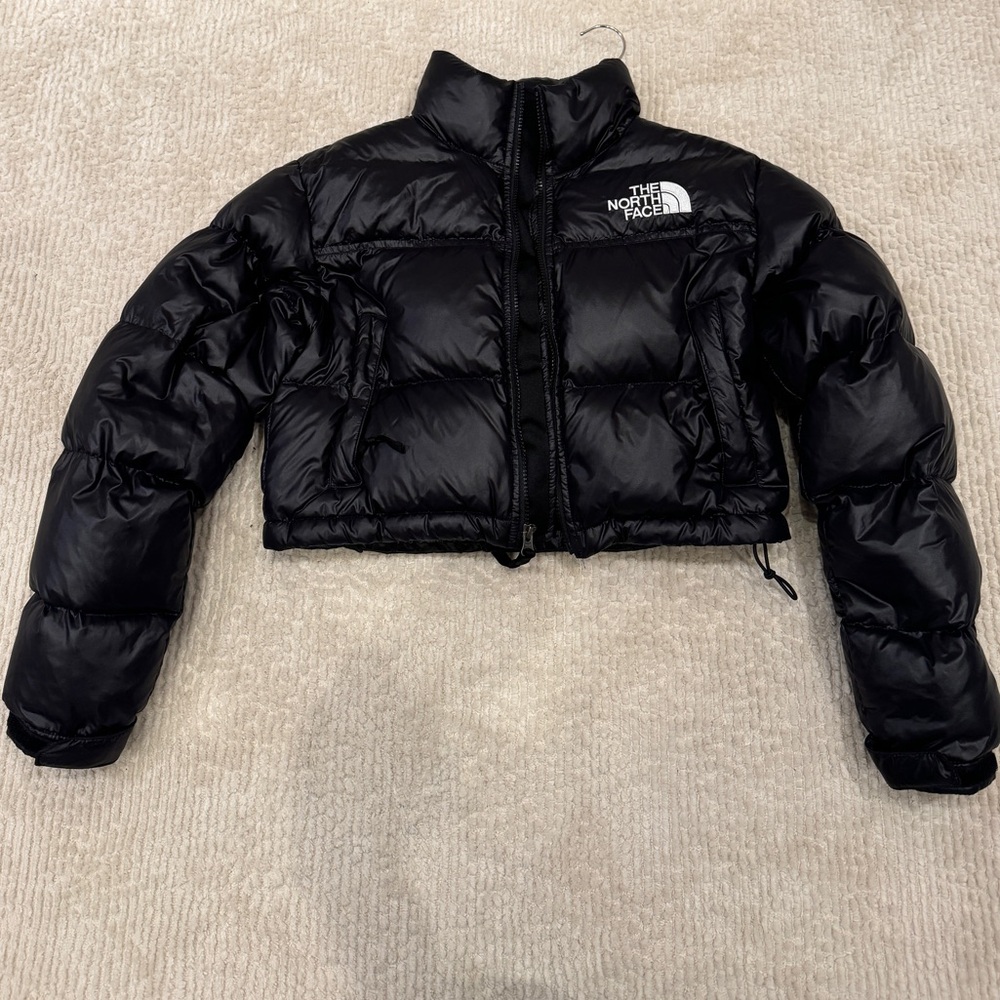 North Face Nuptse Short Puffer